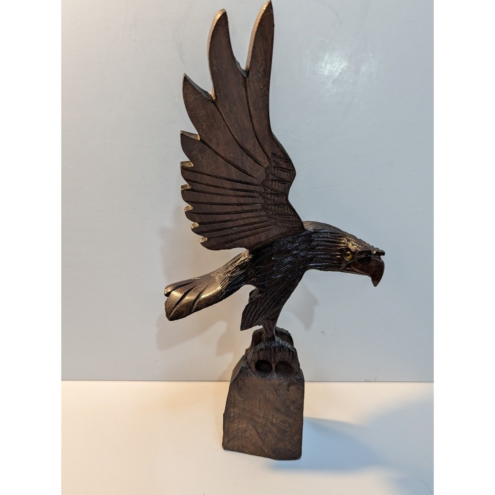 Eagle Hand carved‎